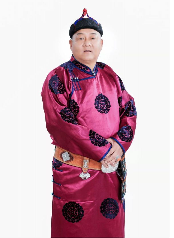 内蒙古蒙渡商贸有限公司董事长胡.其达拉图